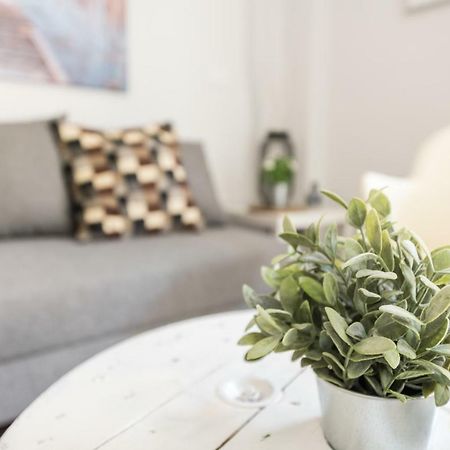 2 Habitaciones Apartamento Temporada En Lucero Μαδρίτη Εξωτερικό φωτογραφία